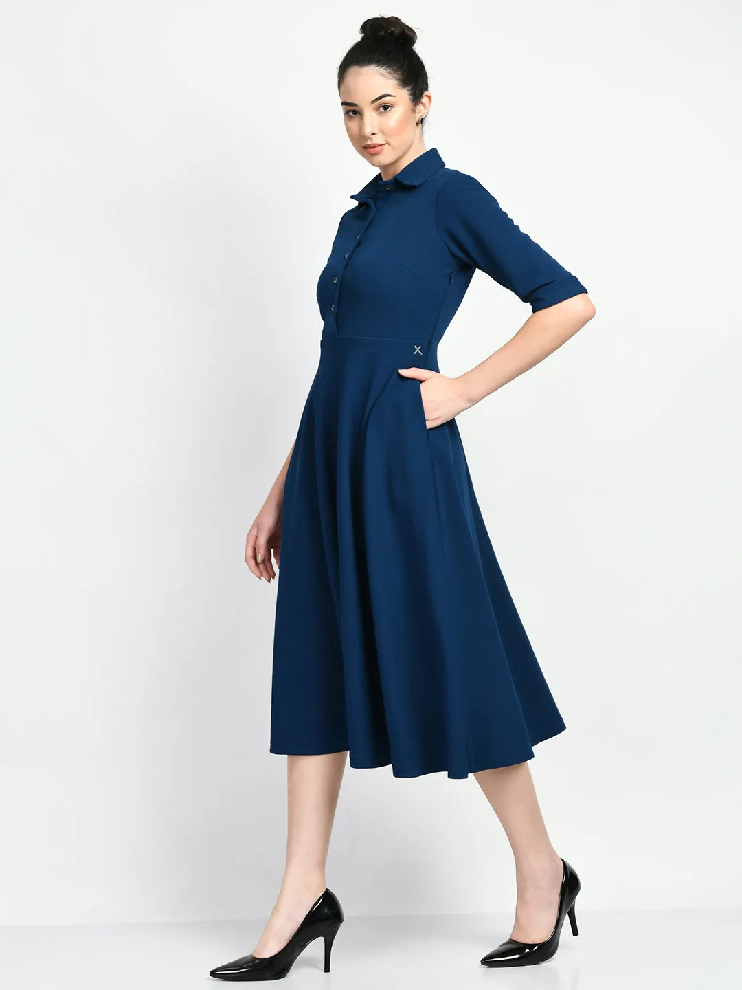 Exude Serenity Fit and Flared Shirt Midi Dress (Royal Blue)