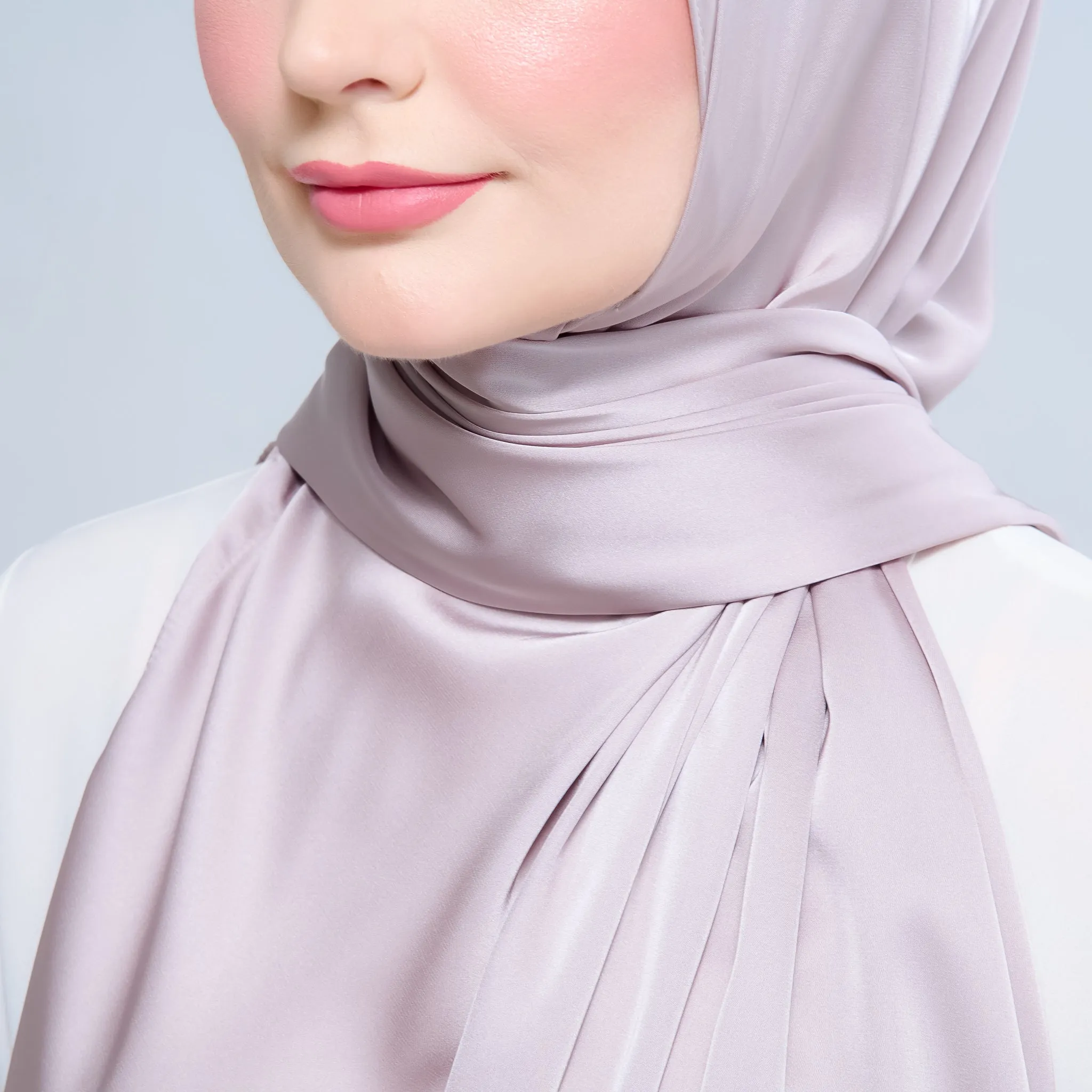 Instant Tag n' Go Shawl  | Satin Silk in Cool Taupe