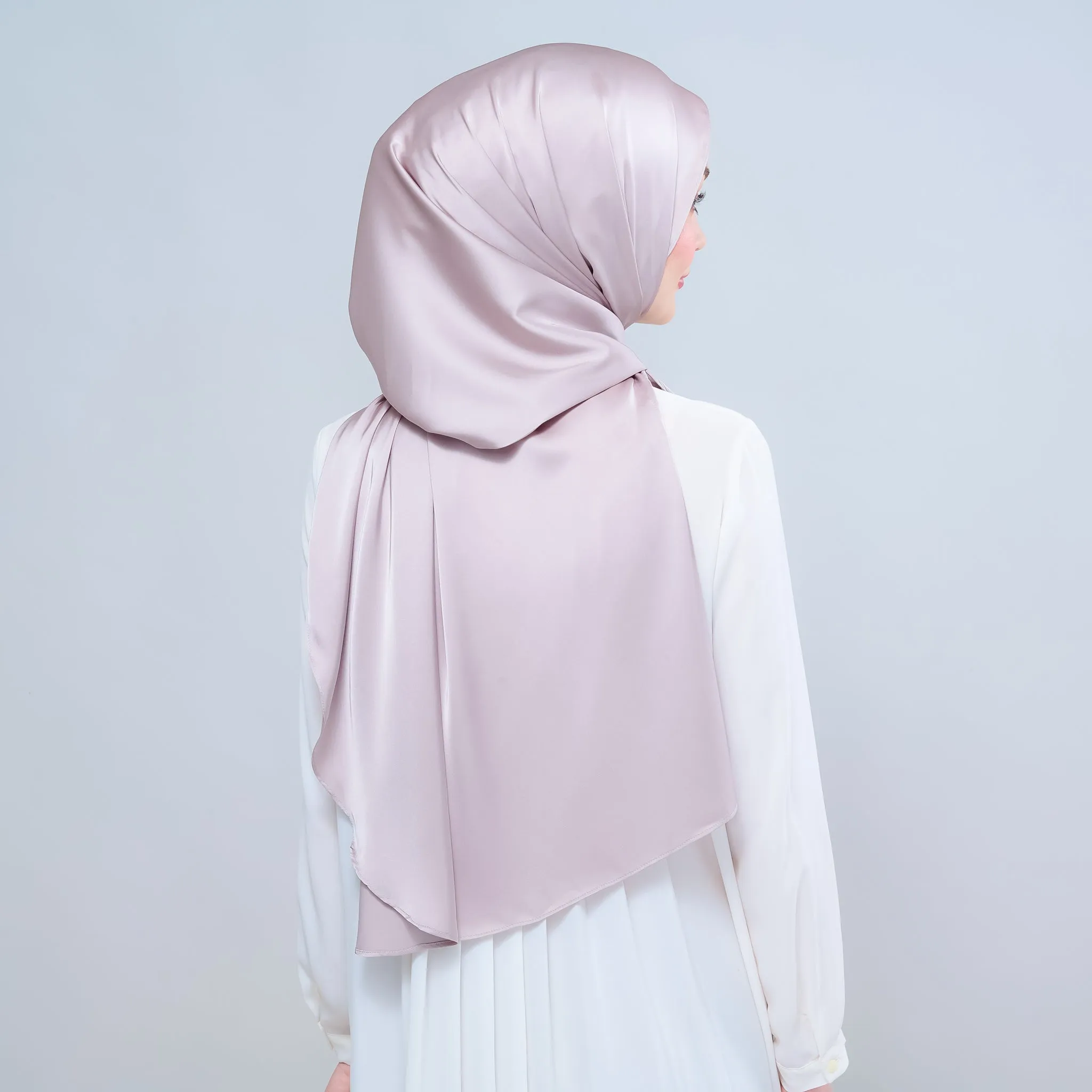 Instant Tag n' Go Shawl  | Satin Silk in Cool Taupe