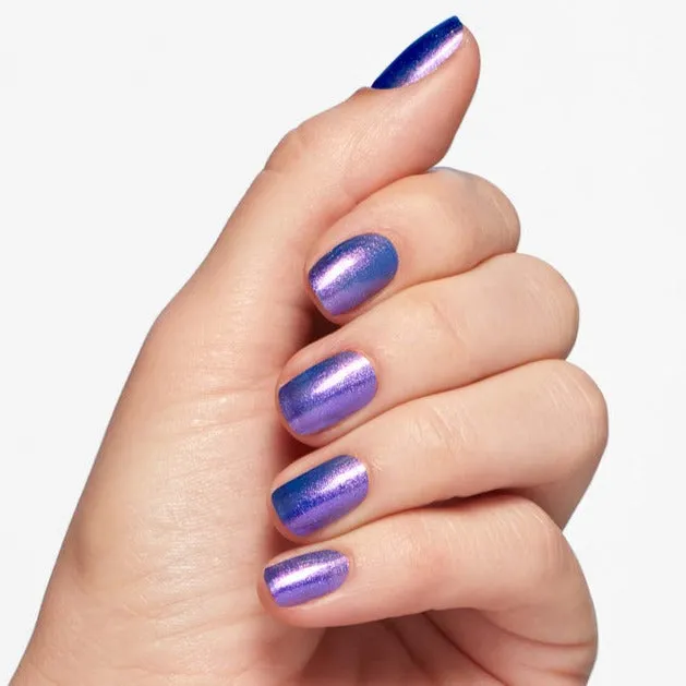 OPI Polish Q11 Shaking My Sugarplums