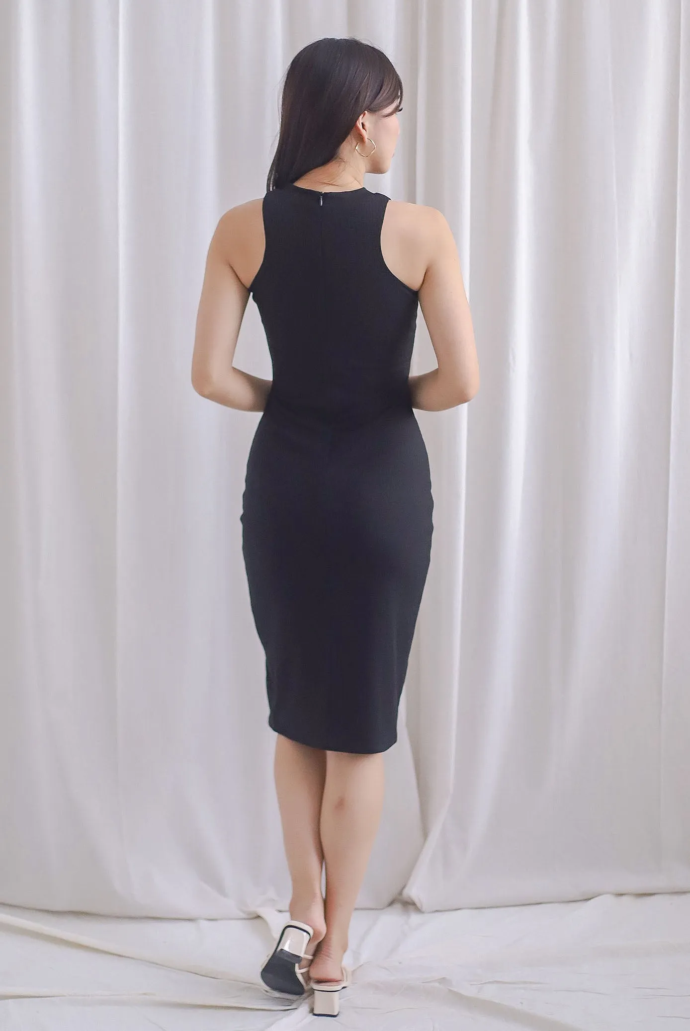 TDC Gabbie Cut In Zip Slit Dress In Black