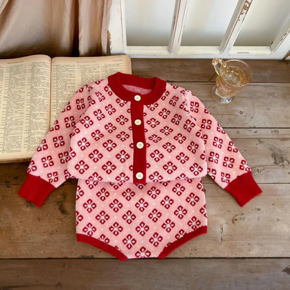 Winter Baby Girls Knit Cardigan Western-style Coat   Shorts Set Wholesale Girls Clothes