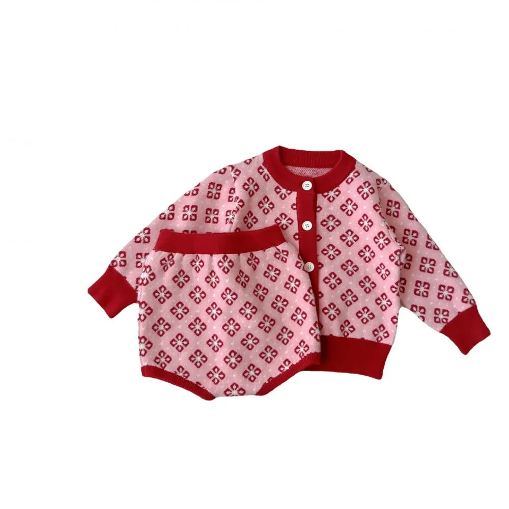 Winter Baby Girls Knit Cardigan Western-style Coat   Shorts Set Wholesale Girls Clothes