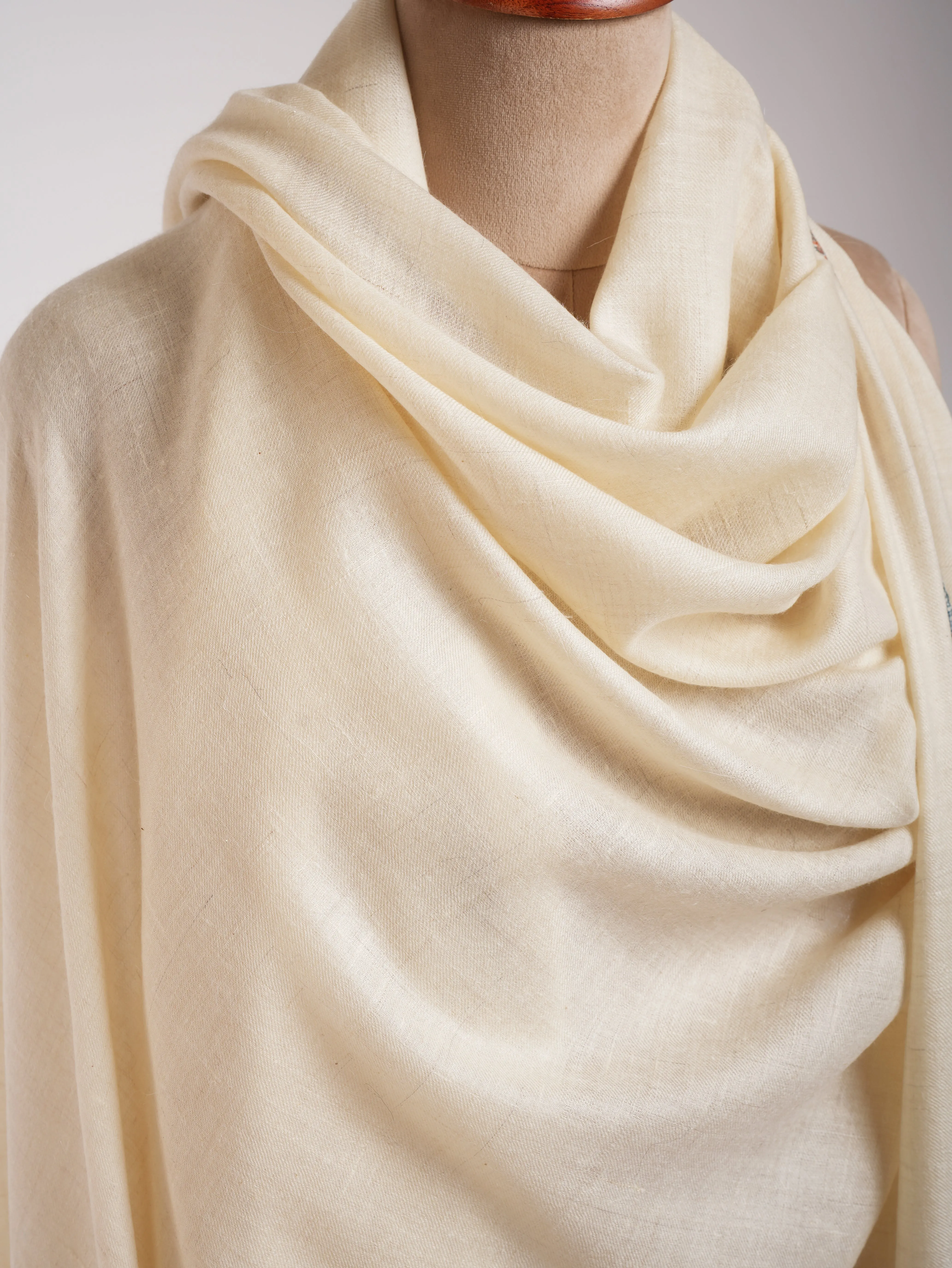 XL White Hand Embroidered Real Kashmiri Pashmina Shawl