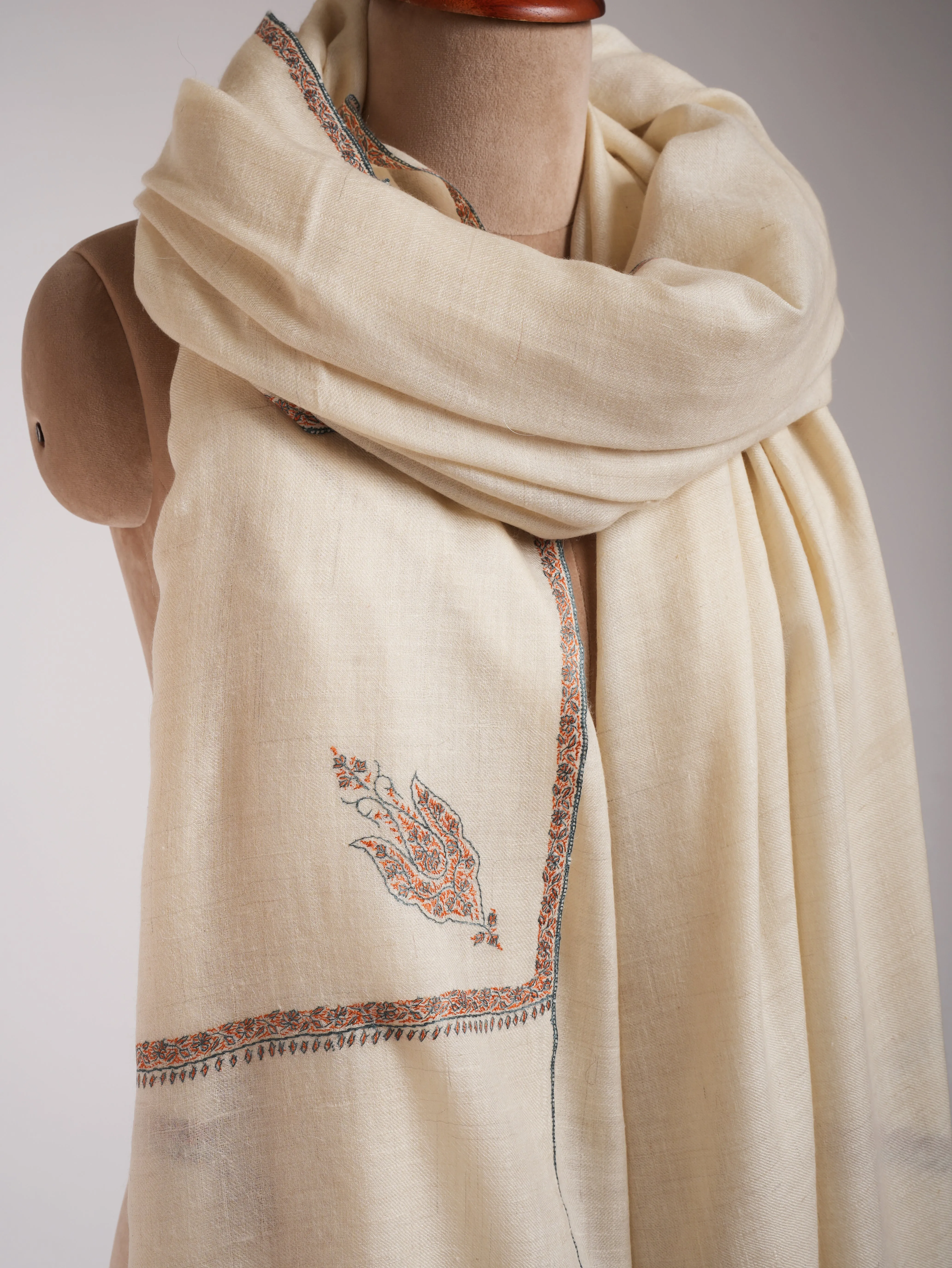 XL White Hand Embroidered Real Kashmiri Pashmina Shawl
